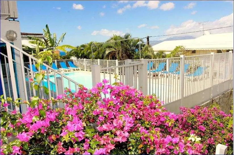 Residence De La Baie - Anse Mitan Les Trois-Ilets 2*,  Martinique